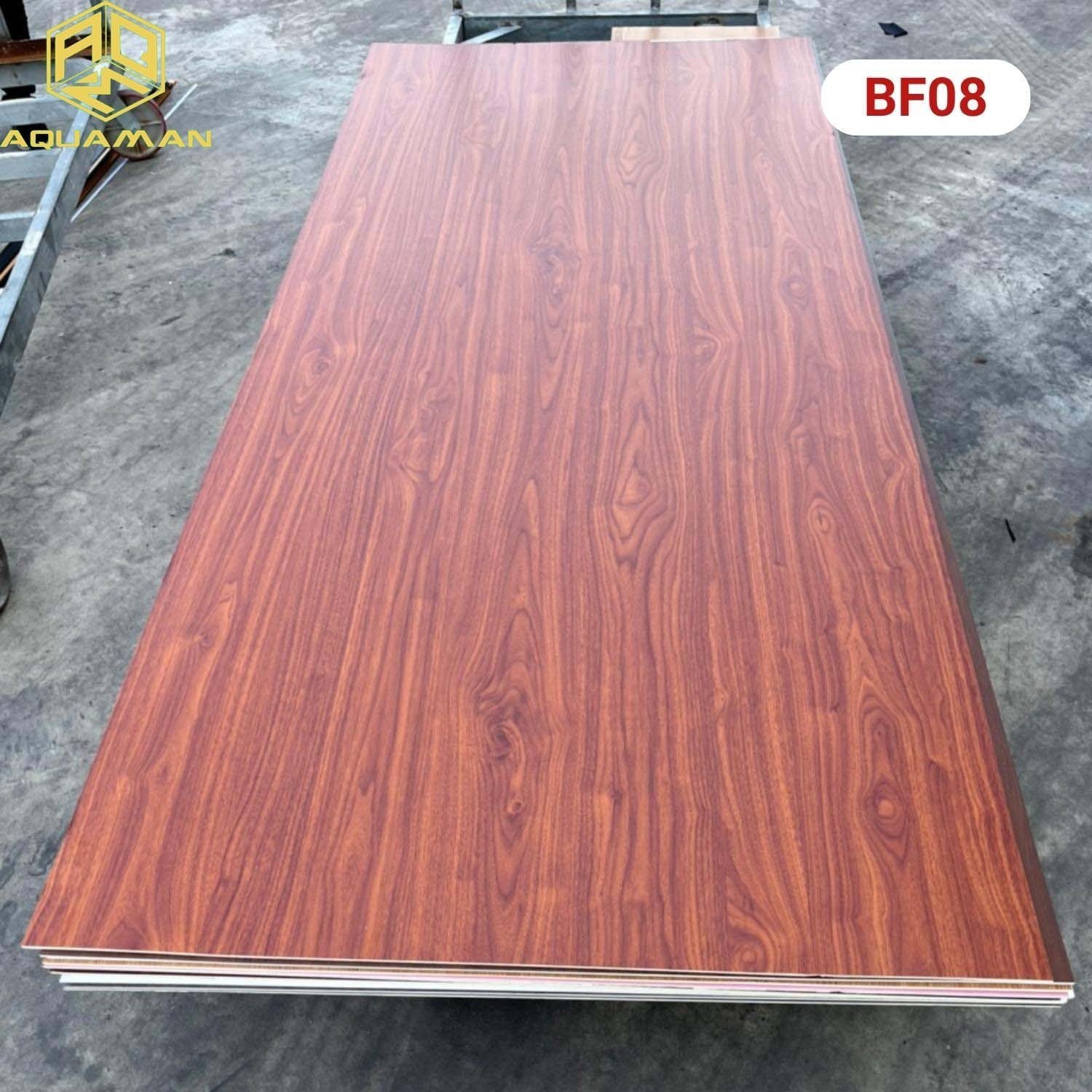 tấm ốp than tre BF08